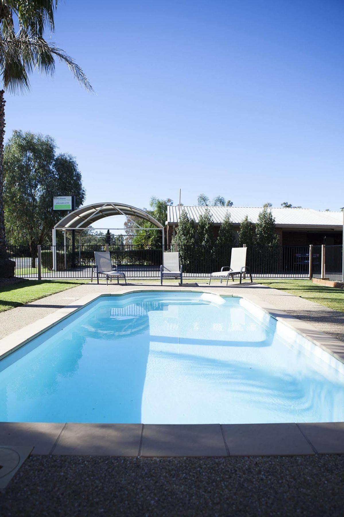 Echuca Moama Holiday Villas Екстер'єр фото